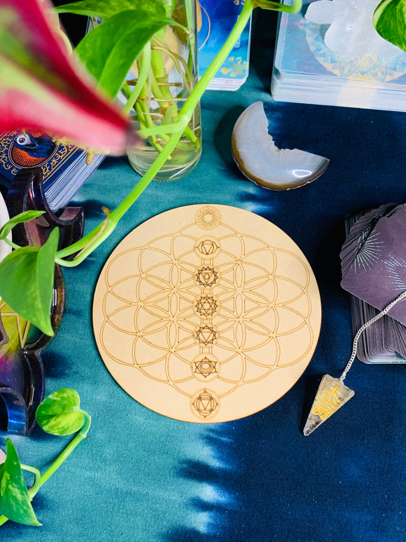 Wooden Crystal Grid Plate